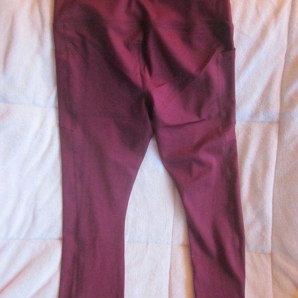Cell Phone Fits Active Capri leggings pockets Yoga Walking Running * C $7 offer - Picture 5 of 9